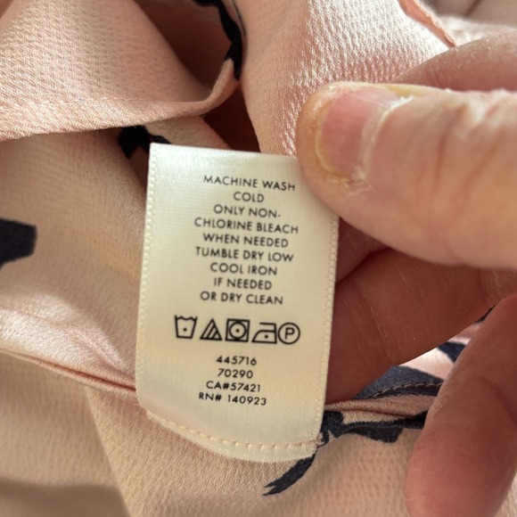 Ann Taylor Pink Ruffle Top Womens Size S Tiered Peplum Feminine Valentines - Picture 9 of 10